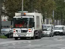 Mercedes Benz Econic des FES am 29.10.14 in Frankfurt am Main 