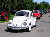 VW-Käfer, am Weg zur Oldtimerveranstaltung Münsteuer; 140810