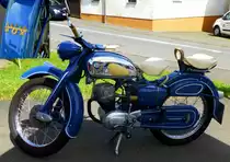 Deutschland, Eifel, Lasel, Oldtimer Ausstellung während des autofreien Sonntags am 9. Juni 2014 - NSU Super Fox