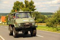 Mercedes Unimog ehemals Bundeswehr in Weidhausen am 10.07.2011.