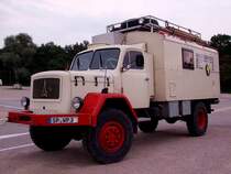 MARGIRUS-DEUTZ steht am Parkplatz vor dem Dom in Speyer; 080829