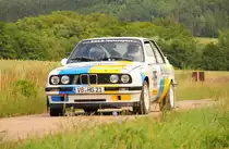 BMW 318i E30 bei Grabfeld am 02.07.2011.