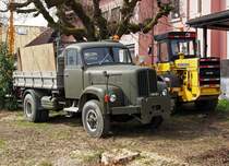 Militärfahrzeuge CH von Walter Ruetsch
SAURER: Privat genutzter ehemaliger Militär Saurer 2 DM Kipper beim Bad Lauterbach ob Oftrigen am 27. März 2011.
Foto: Walter Ruetsch