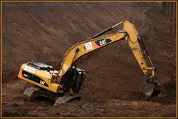 CATERPILLAR 325D LN.