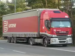 Iveco Stralis von Arcese aus der Slowakei abgestellt in N�rnberg, 14.01.2012