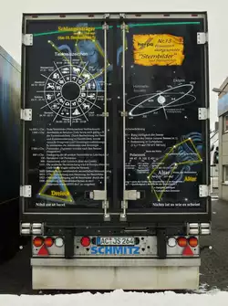 Da lohnt es sich auch mal hinter einem Lkw zu bleiben, ein neues optisches Hihglight der Spedition Schumacher aus Würselen ist auf unseren Autobahnen unterwegs! Der Kühlauflieger und die