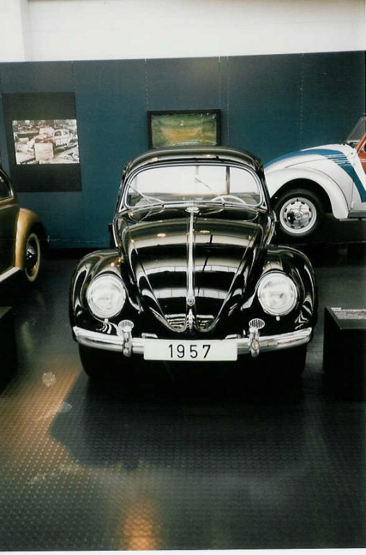 VW-Kfer Jahrgang 1957 im Volkswagen-Museum Wolfsburg