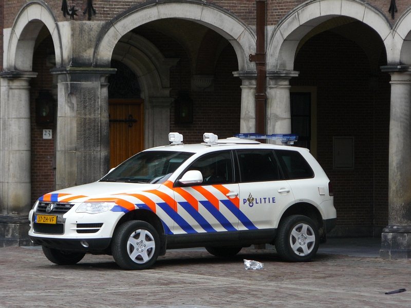 VW Touareg fotografiert in Den Haag, Niederlande am 22-02-2009.