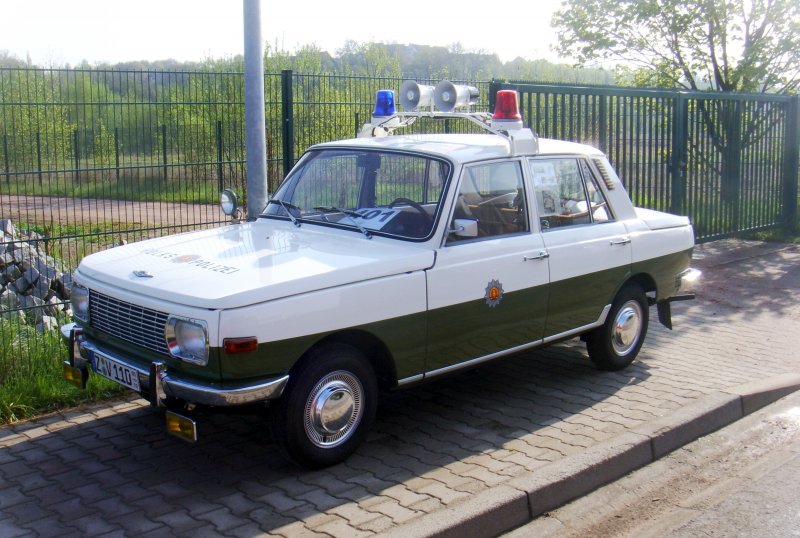 Wartburg  353  in Volkspolizeiausfhrung beim IFA-Oldtimertreffen 2008 in Werdau.